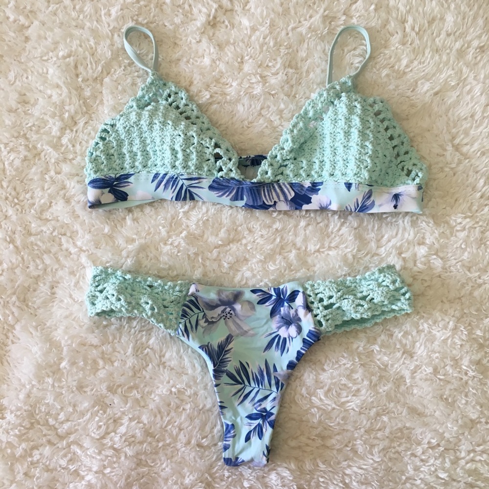 Hawaiian mist floral Stella/Tanner Set
